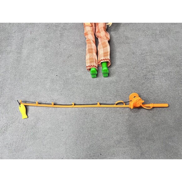 Bass Pro Shops Kelly Doll Fishing Bucket Pole Camping Treehouse Kids Toy Lot - Picture 12 of 16